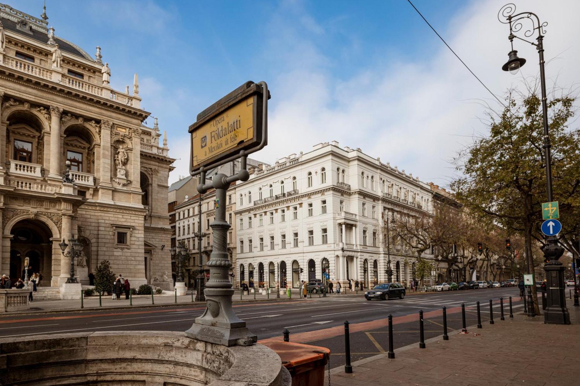 Andrassy Avenue 24 De Lux Apartment Budapest Exterior photo